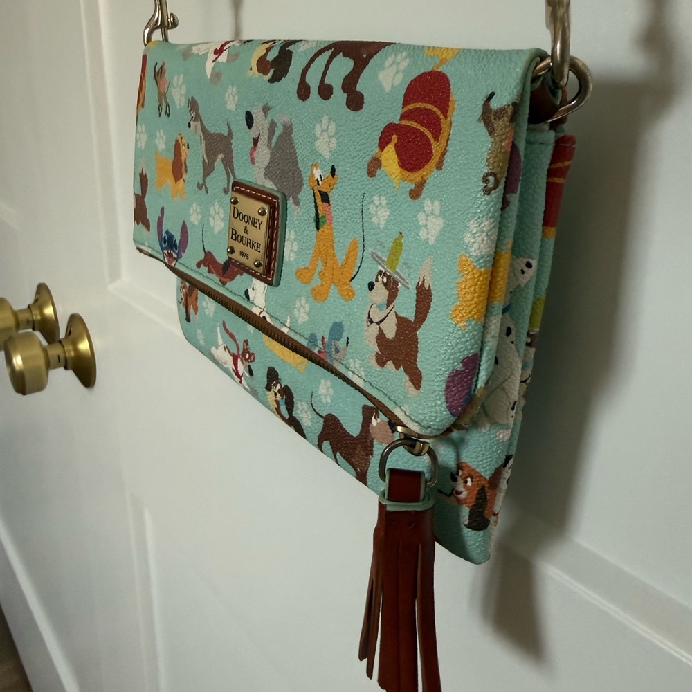 Disney dogs Dooney & Bourke purse - Picture 3 of 11